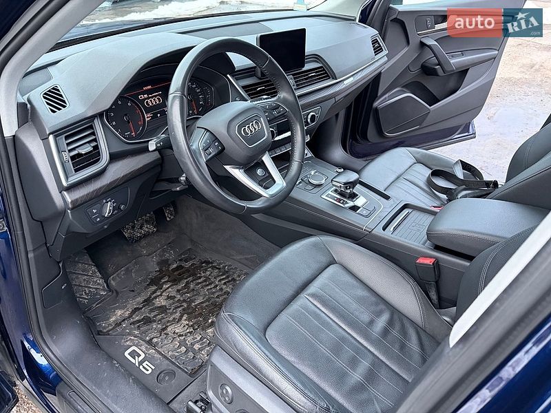 Позашляховик / Кросовер Audi Q5 2020 в Полтаві фото 12 Позашляховик / Кросовер Audi Q5 2020 в Полтаві