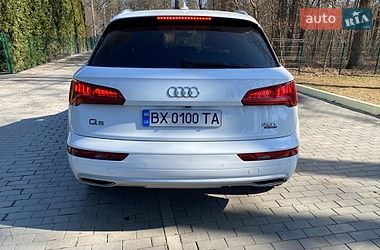Внедорожник / Кроссовер Audi Q5 2017 в Шепетовке