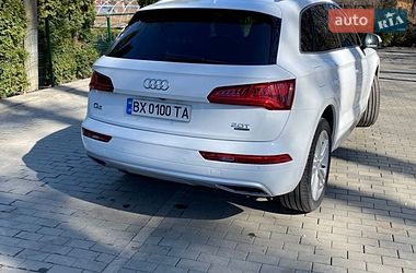 Внедорожник / Кроссовер Audi Q5 2017 в Шепетовке