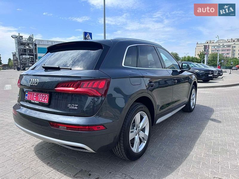 Позашляховик / Кросовер Audi Q5 2018 в Києві