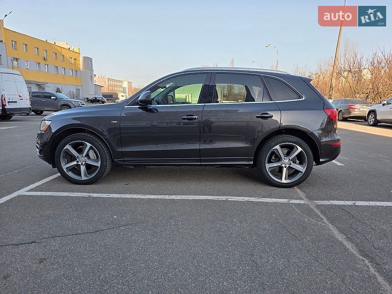 Внедорожник / Кроссовер Audi Q5 2015 в Киеве