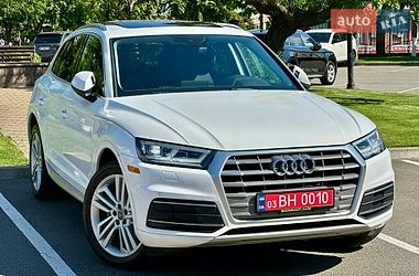 Внедорожник / Кроссовер Audi Q5 2018 в Киеве