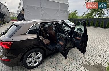 Внедорожник / Кроссовер Audi Q5 2017 в Хмельницком