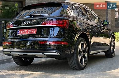 Позашляховик / Кросовер Audi Q5 2023 в Києві