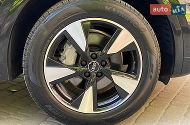 Позашляховик / Кросовер Audi Q5 2023 в Києві
