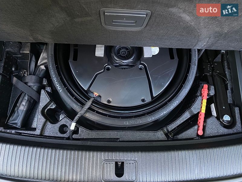 Позашляховик / Кросовер Audi Q5 2023 в Києві