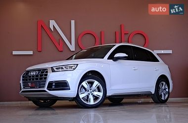 Внедорожник / Кроссовер Audi Q5 2017 в Одессе