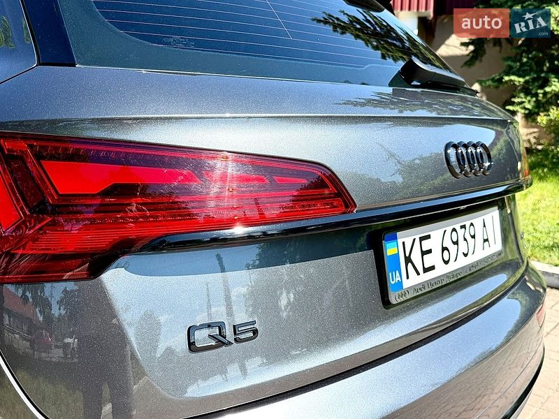 Внедорожник / Кроссовер Audi Q5 2020 в Киеве