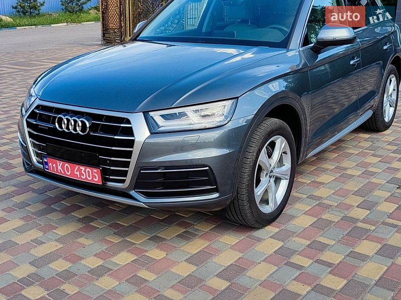 Позашляховик / Кросовер Audi Q5 2020 в Полтаві