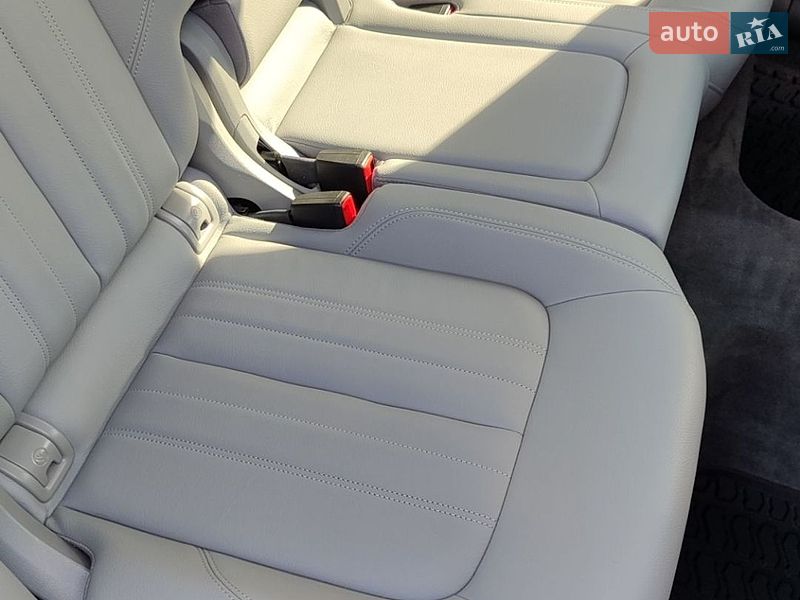 Позашляховик / Кросовер Audi Q5 2020 в Полтаві