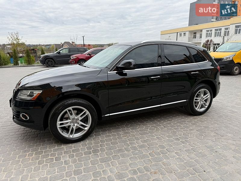Позашляховик / Кросовер Audi Q5 2015 в Вінниці
