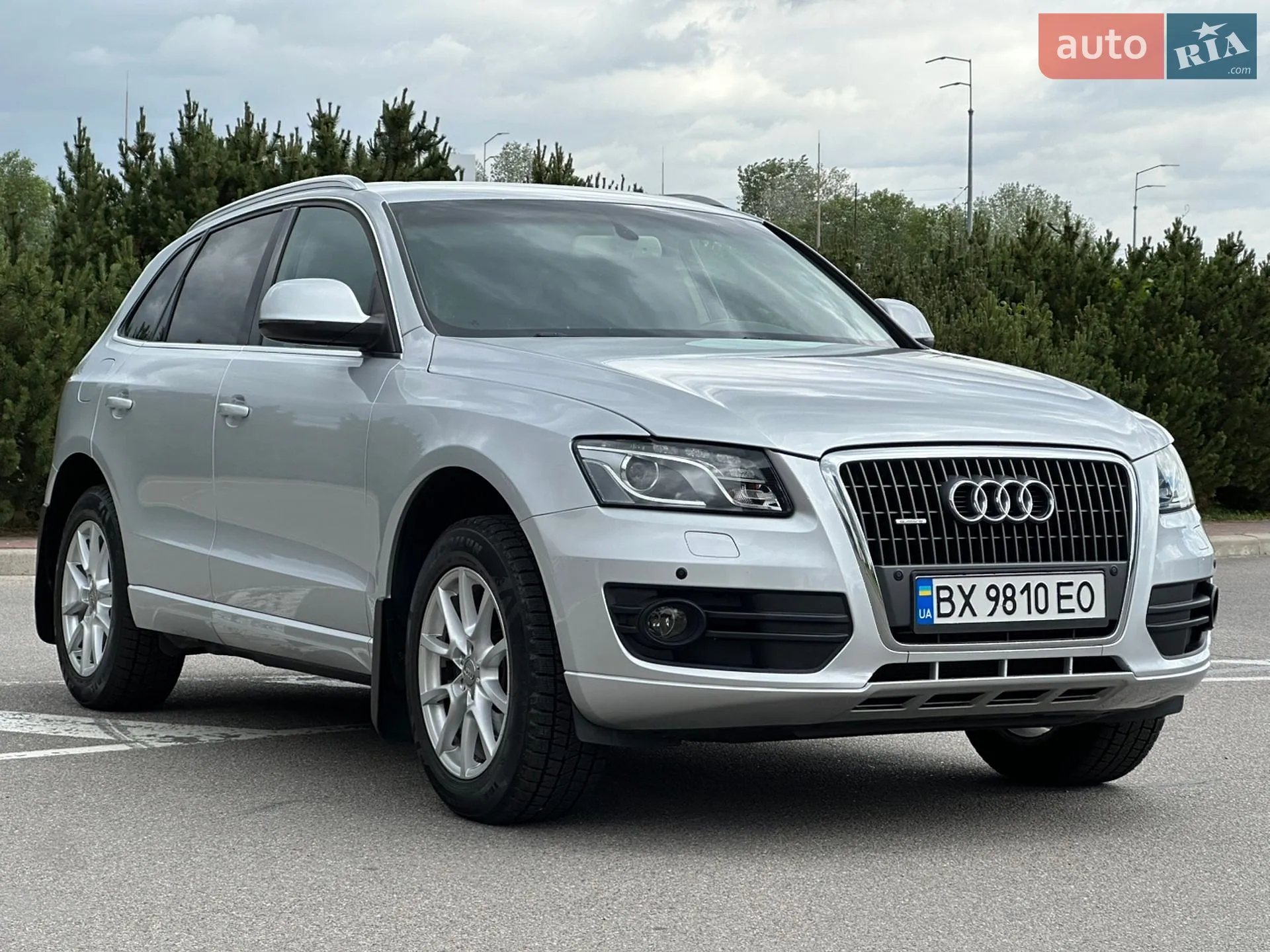 Audi Q5 2010 VIN WA1LKAFP5AA088406 фото оголошення 2 з 42