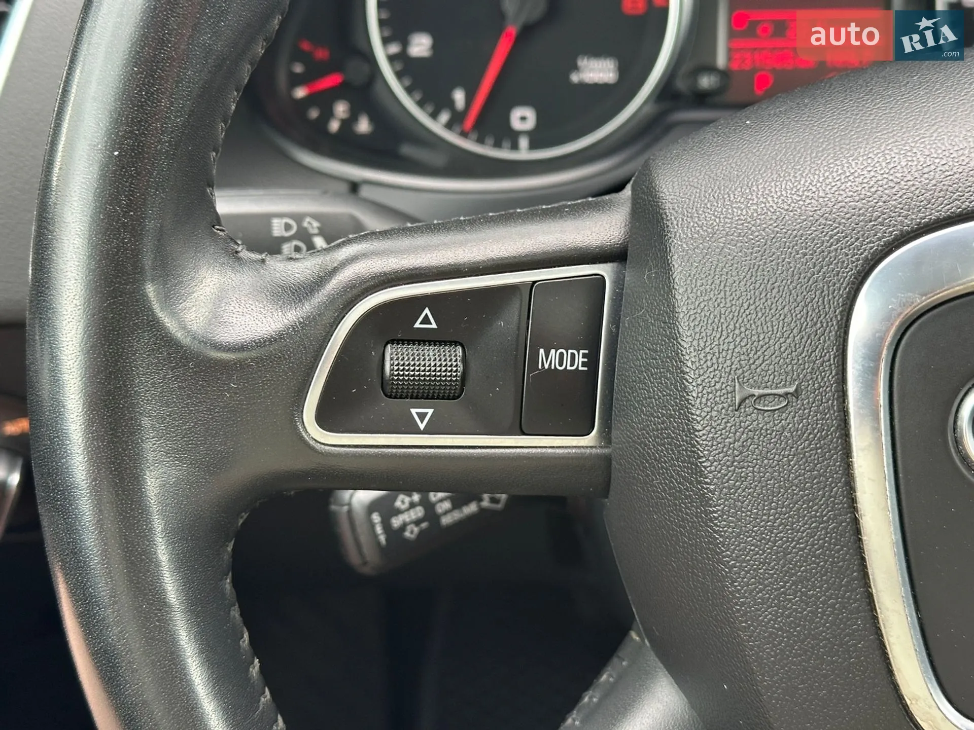 Audi Q5 2010 VIN WA1LKAFP5AA088406 фото оголошення 34 з 42