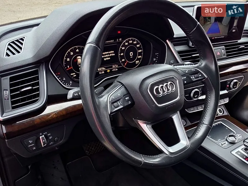 Audi Q5 2018 VIN WA1ANAFY0J2207500 фото оголошення 26 з 82