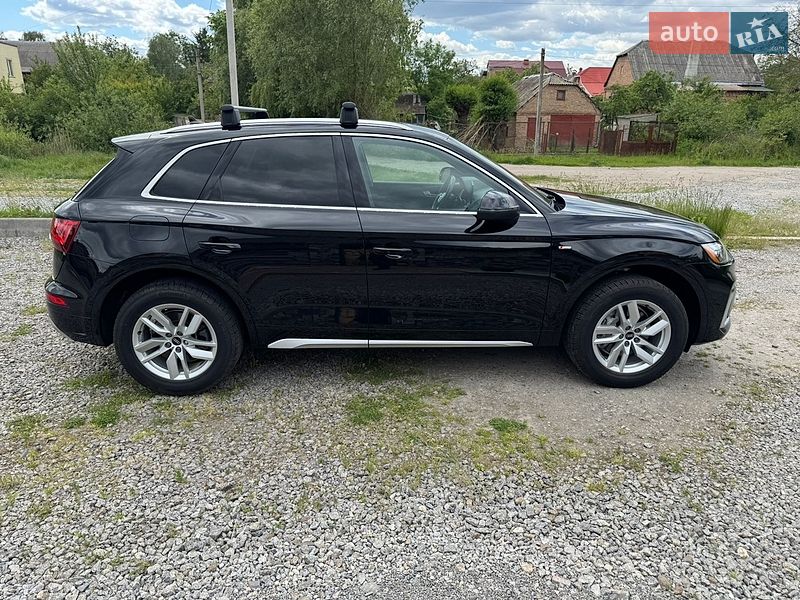 Внедорожник / Кроссовер Audi Q5 2023 в Бердичеве