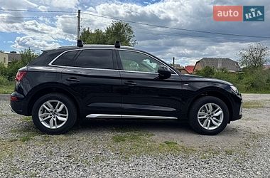 Внедорожник / Кроссовер Audi Q5 2023 в Бердичеве