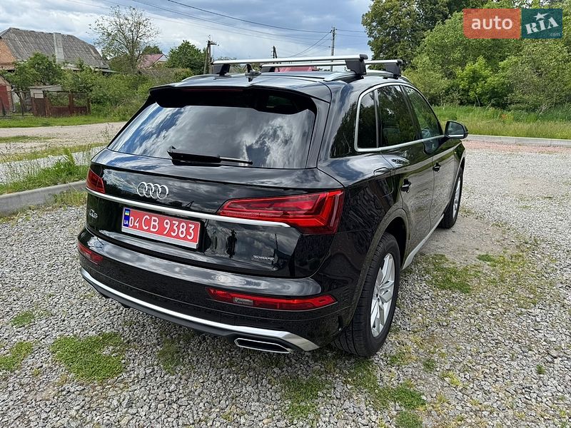 Внедорожник / Кроссовер Audi Q5 2023 в Бердичеве