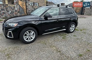 Внедорожник / Кроссовер Audi Q5 2023 в Бердичеве