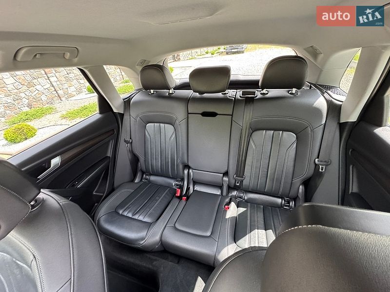 Внедорожник / Кроссовер Audi Q5 2023 в Бердичеве
