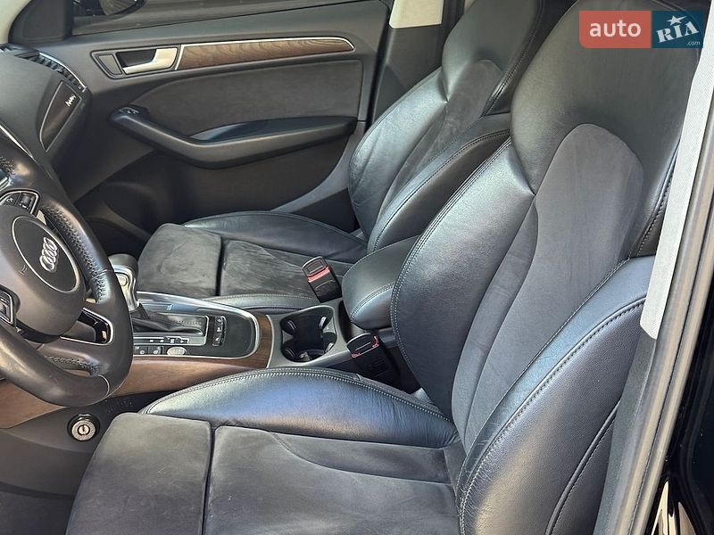 Внедорожник / Кроссовер Audi Q5 2014 в Хмельницком