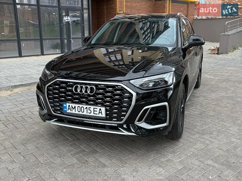Audi Q5 2021 VIN WA1BAAFY3M2105175 фото оголошення 2 з 65