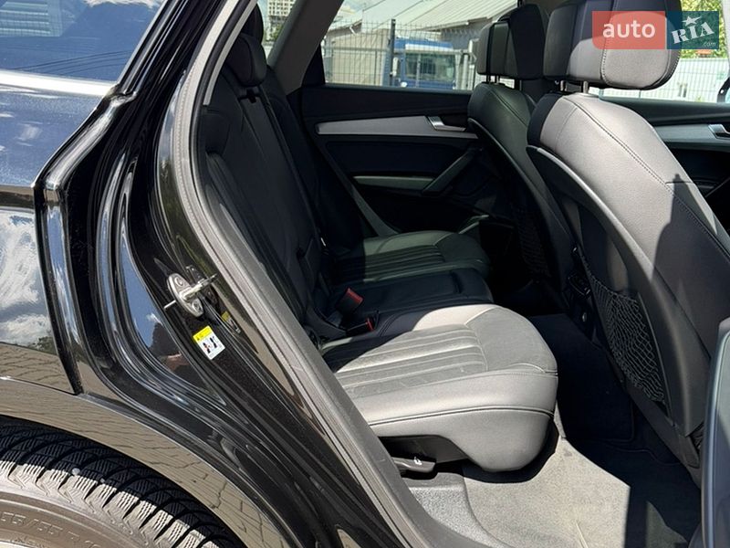 Внедорожник / Кроссовер Audi Q5 2018 в Львове