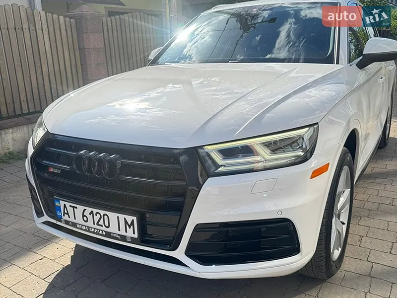 Audi Q5 2018 VIN WA1BNAFYXJ2210036 фото оголошення 12 з 93