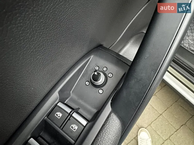 Audi Q5 2018 VIN WA1BNAFYXJ2210036 фото оголошення 34 з 93