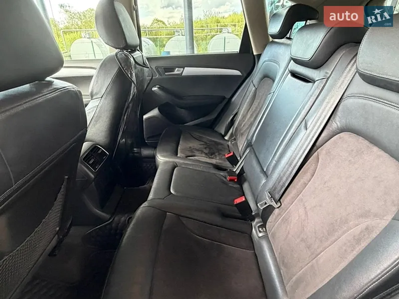 Audi Q5 2011 VIN WAUZZZ8R9BA105747 фото оголошення 26 з 99