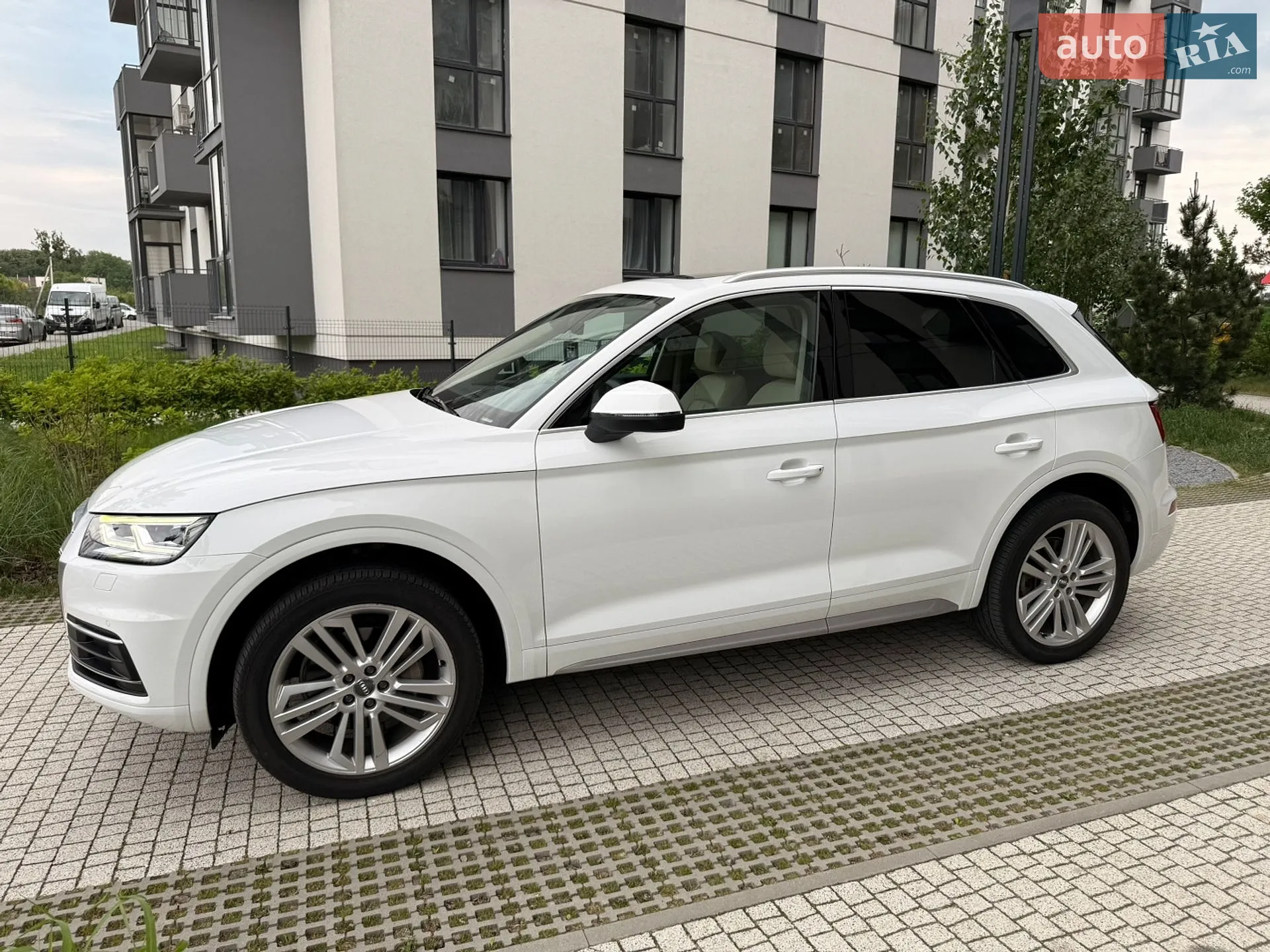 2017 Audi Q5 - мініатюра 4