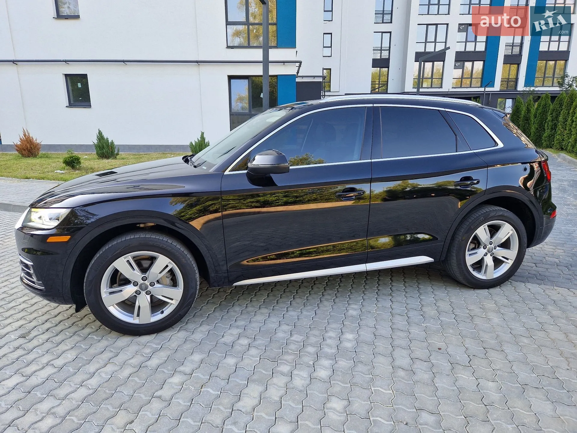 Audi Q5 2017 VIN WA1BNAFY0J2071714 фото оголошення 8 з 57
