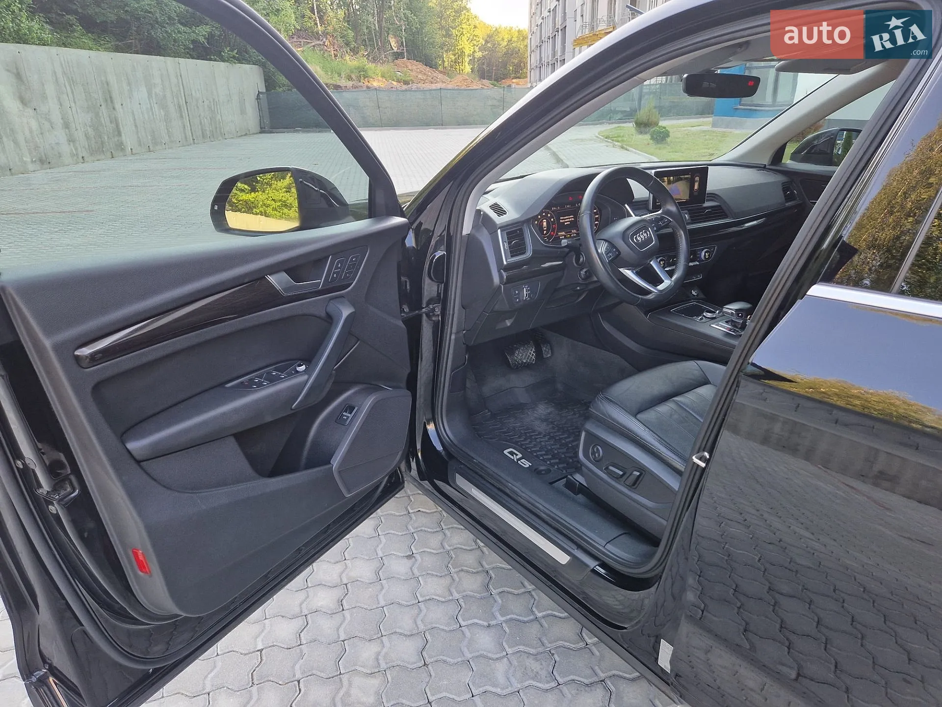 Audi Q5 2017 VIN WA1BNAFY0J2071714 фото оголошення 34 з 57