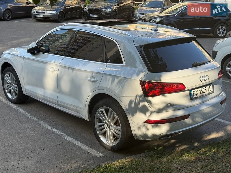 Внедорожник / Кроссовер Audi Q5 2018 в Хмельницком