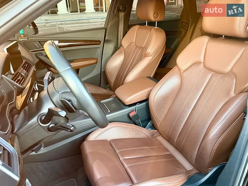 Audi Q5 2019 VIN WA1BNAFY6K2114082 фото оголошення 32 з 84