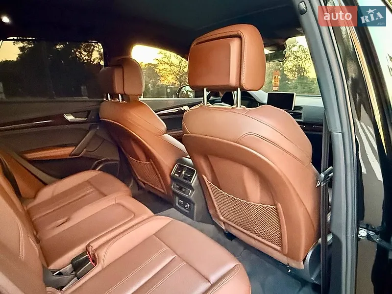 Audi Q5 2019 VIN WA1BNAFY6K2114082 фото оголошення 35 з 84
