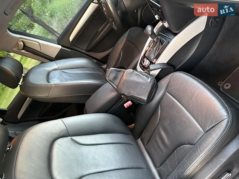 Audi Q5 2012 VIN WA1LFAFP2DA020010 фото оголошення 14 з 58