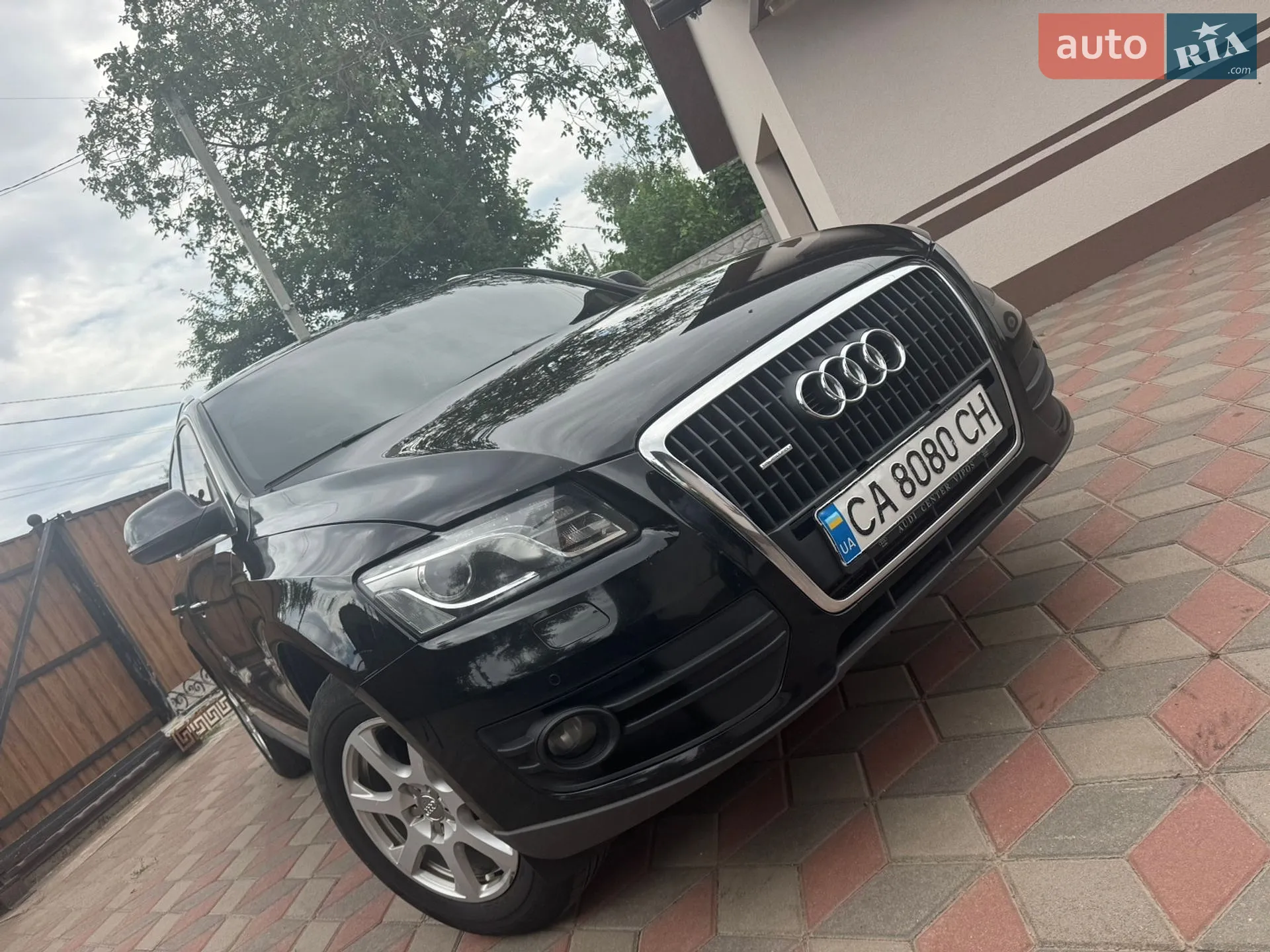 2010 Audi Q5 - мініатюра 2