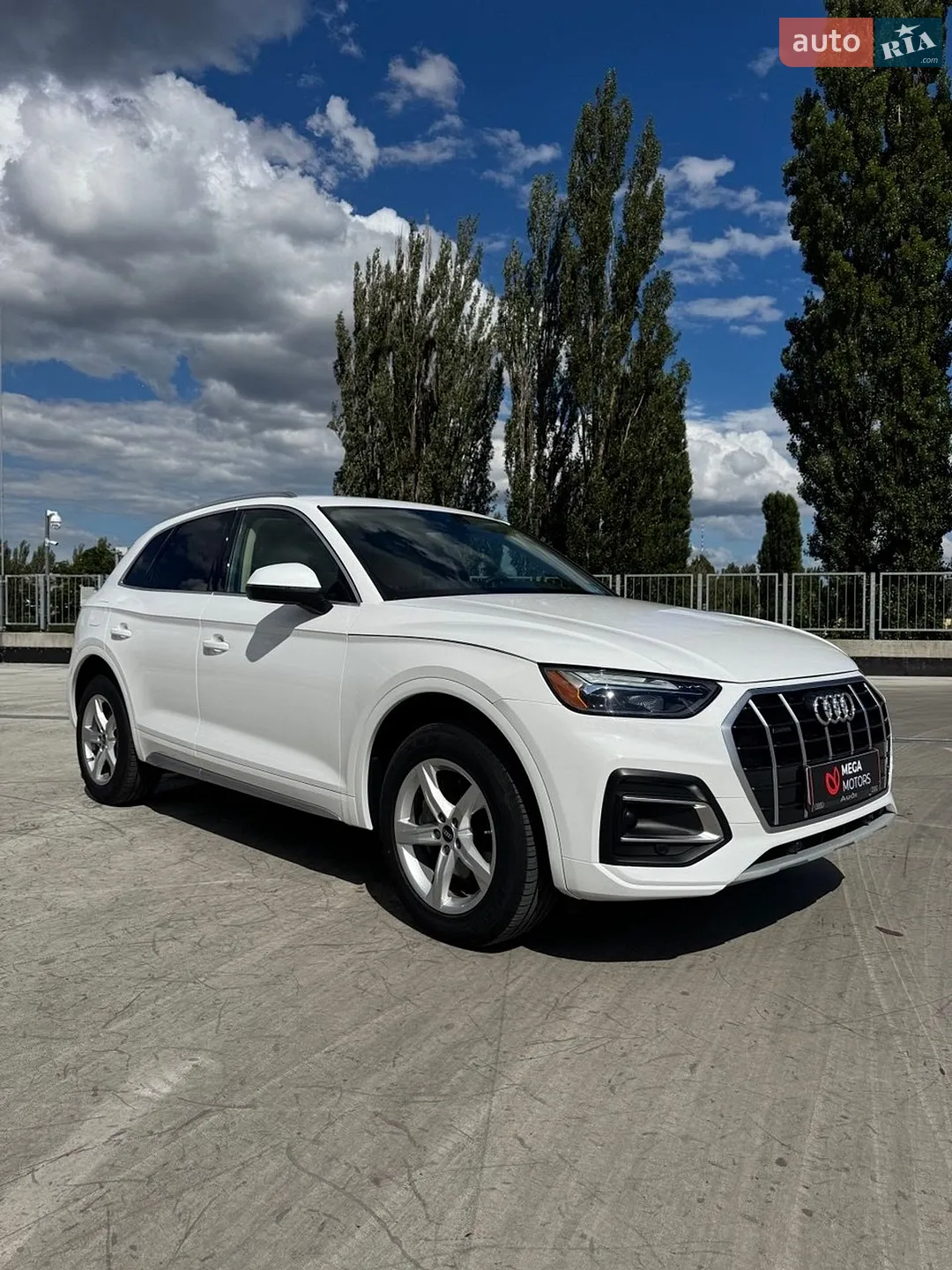 2020 Audi Q5 - фото 1