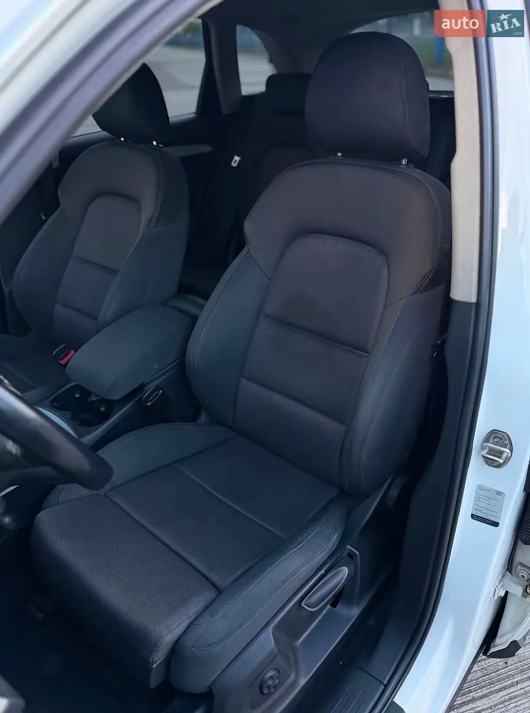2010 Audi Q5 - мініатюра 11
