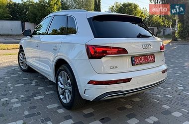 Позашляховик / Кросовер Audi Q5 2020 в Вишгороді