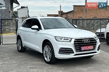 Внедорожник / Кроссовер Audi Q5 2018 в Ровно