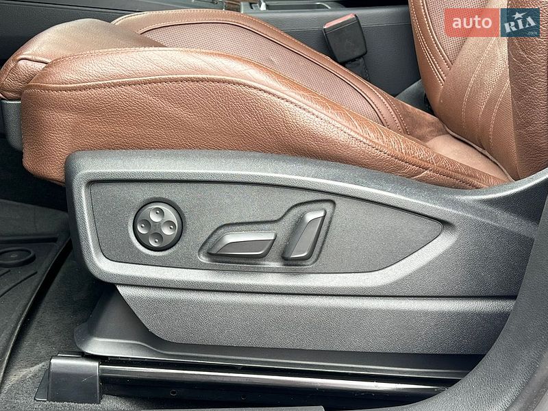 Внедорожник / Кроссовер Audi Q5 2018 в Ровно