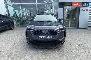Внедорожник / Кроссовер Audi Q5 2026 в Днепре
