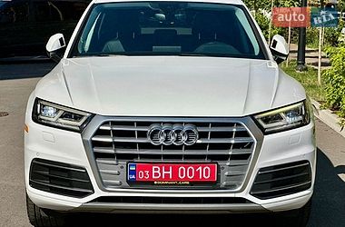 Позашляховик / Кросовер Audi Q5 2018 в Києві