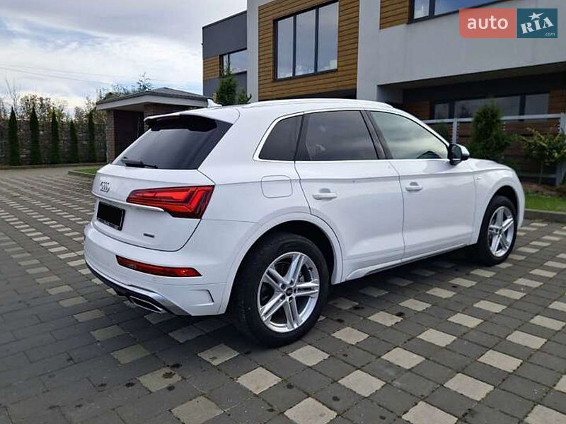 Внедорожник / Кроссовер Audi Q5 2022 в Киеве фото 12 Внедорожник / Кроссовер Audi Q5 2022 в Киеве