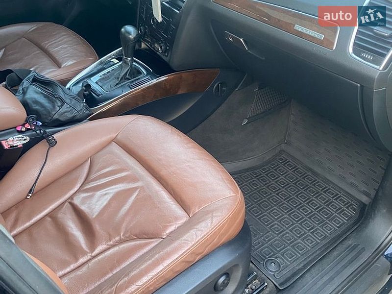 Позашляховик / Кросовер Audi Q5 2011 в Апостоловому