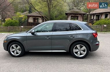 Внедорожник / Кроссовер Audi Q5 2018 в Киеве