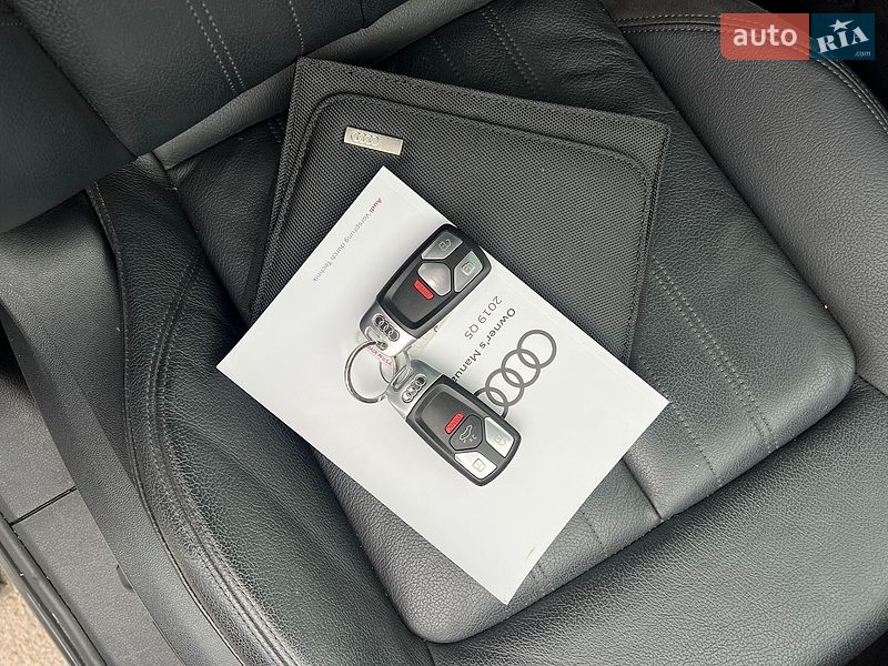 Внедорожник / Кроссовер Audi Q5 2018 в Киеве