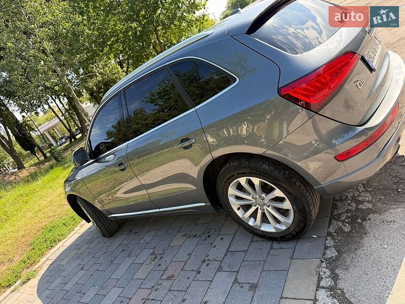 Позашляховик / Кросовер Audi Q5 2012 в Львові