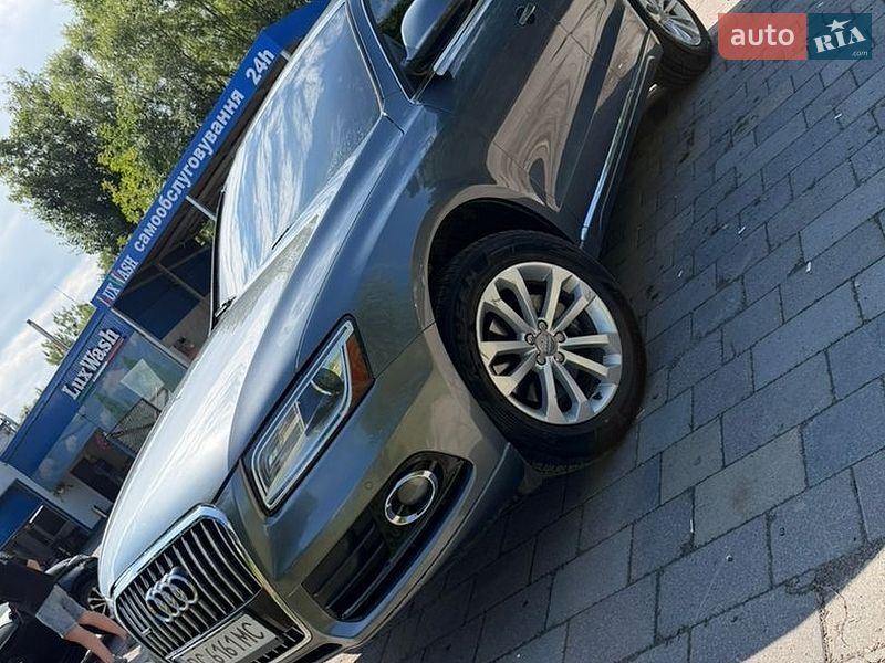 Позашляховик / Кросовер Audi Q5 2012 в Львові